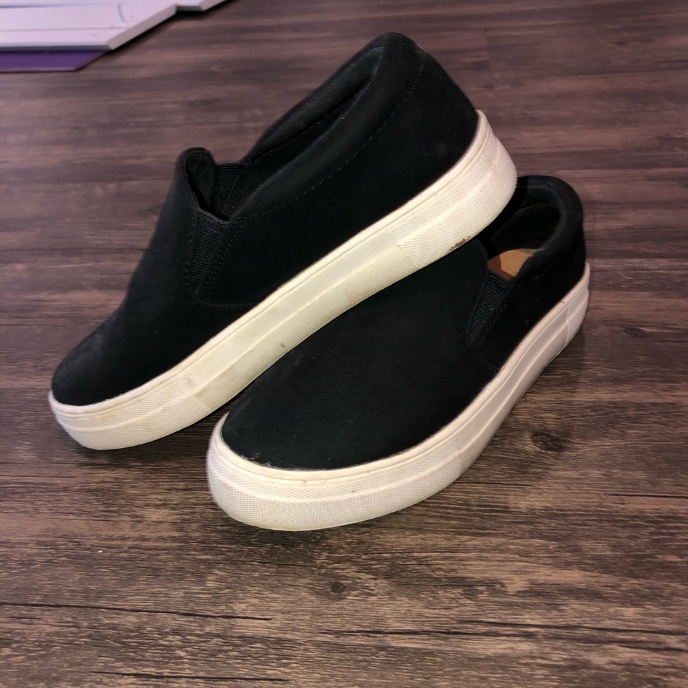 Black slip on sneakers with velvet finish